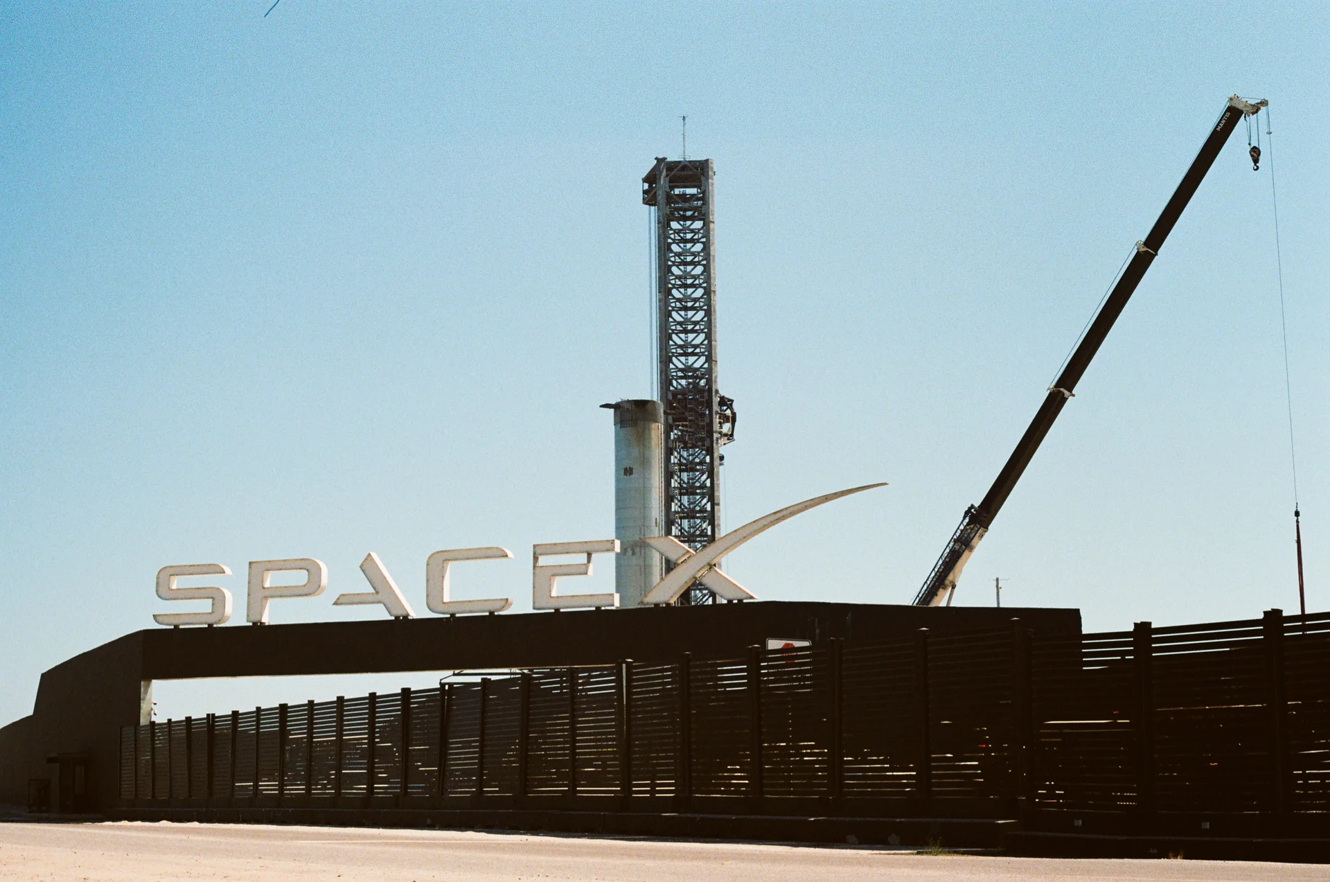 STARBASE FILM - photo 46 of 156