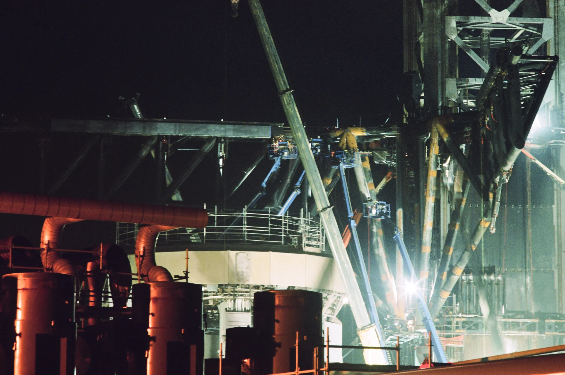 STARBASE FILM - photo 115 of 156