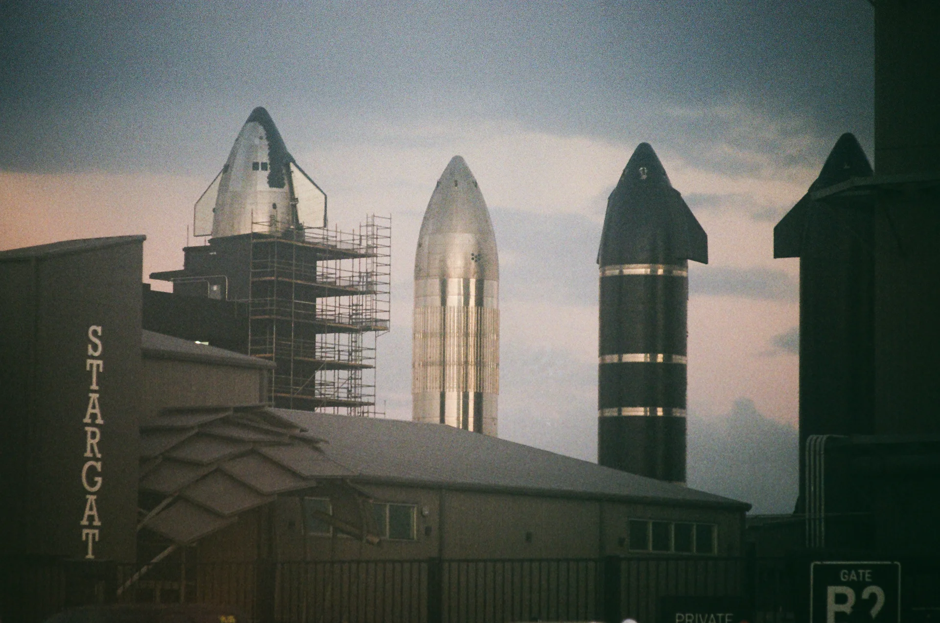 STARBASE FILM - photo 117 of 156