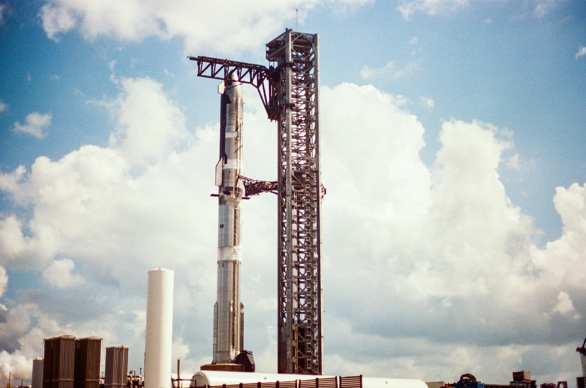 STARBASE FILM - photo 154 of 156